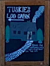 "Tuskie's :Log Cabin"