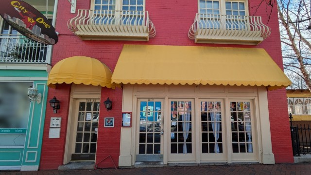 City Dogs, outside view