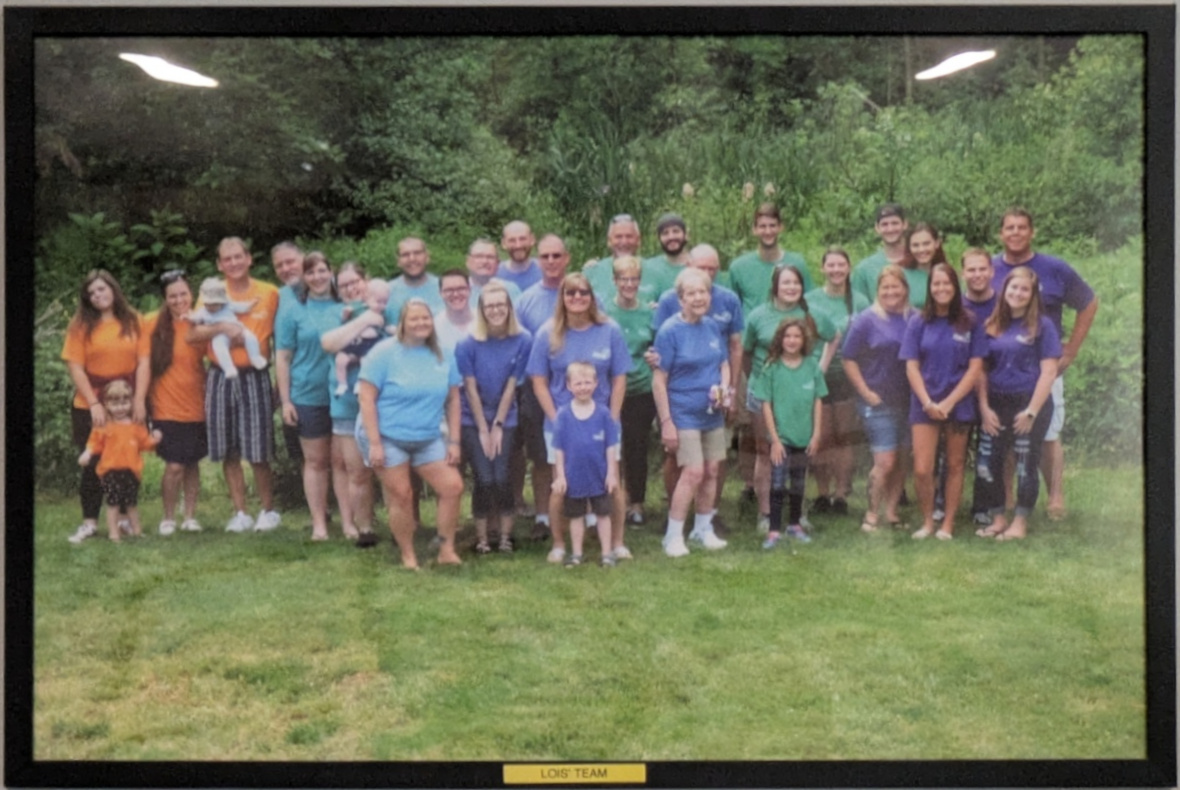 Lois' Team (the Stone family)