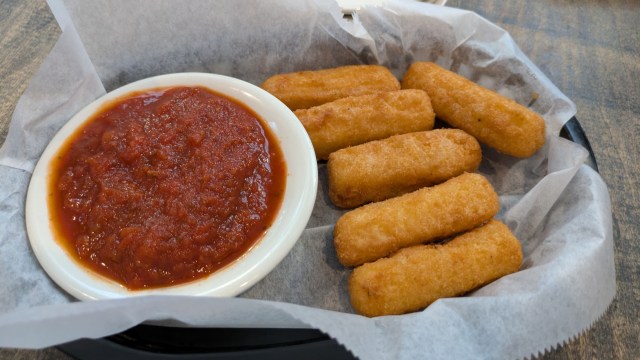 Mozarella Sticks