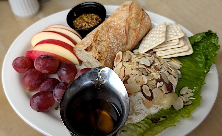 Baked Brie Platter